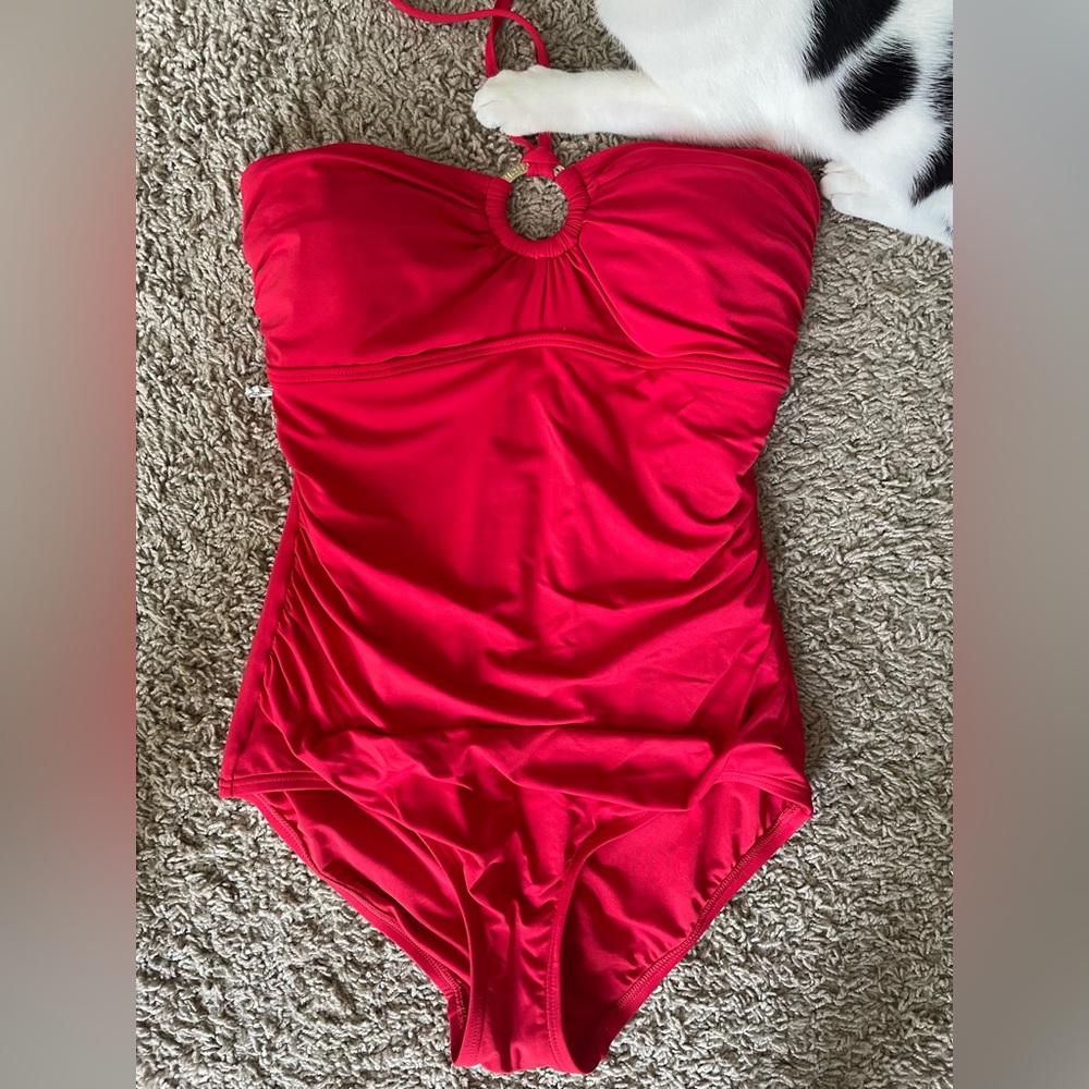 Michael Kors Woman’s One piece Bathing suit in Red Sz 6 in gently used condition